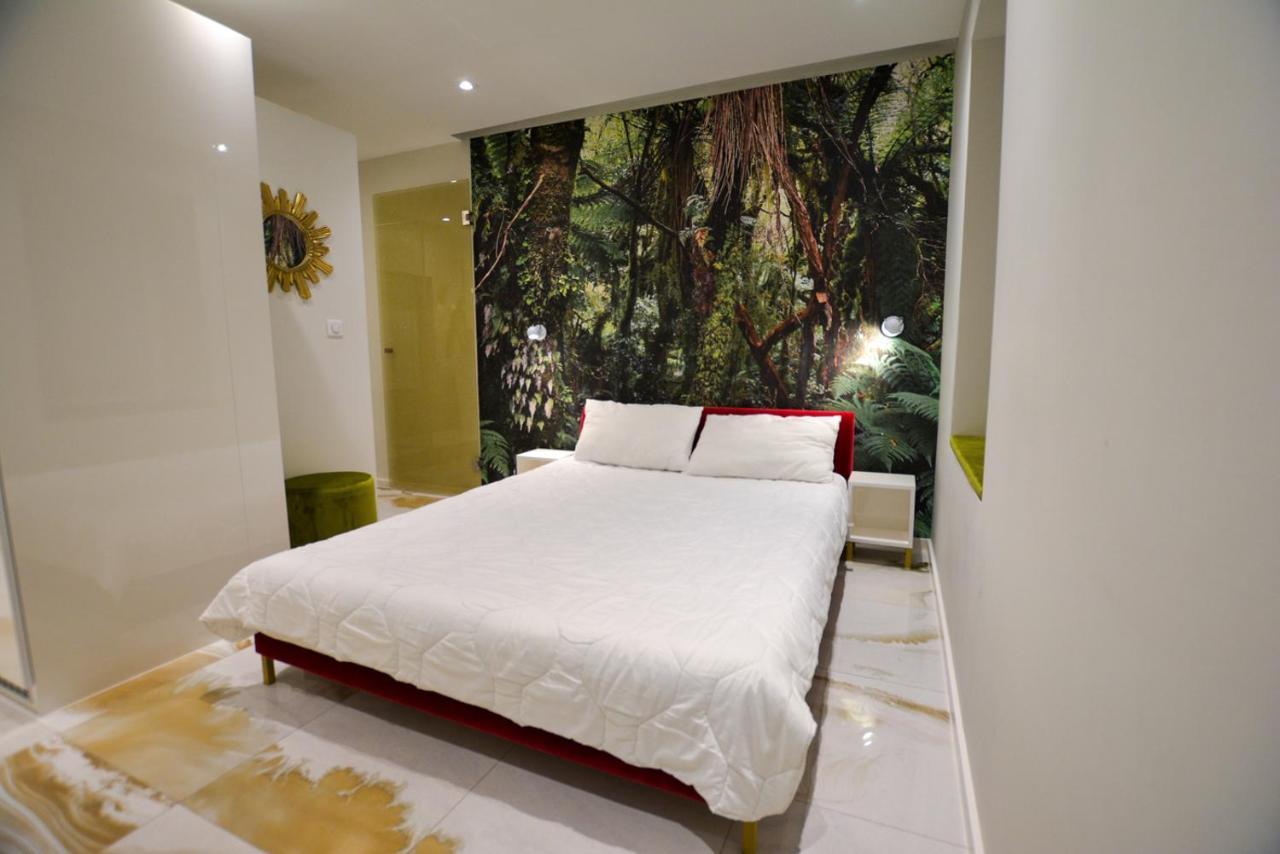 Lion'S Den Deluxe Studio Apartment Budapesta Exterior foto